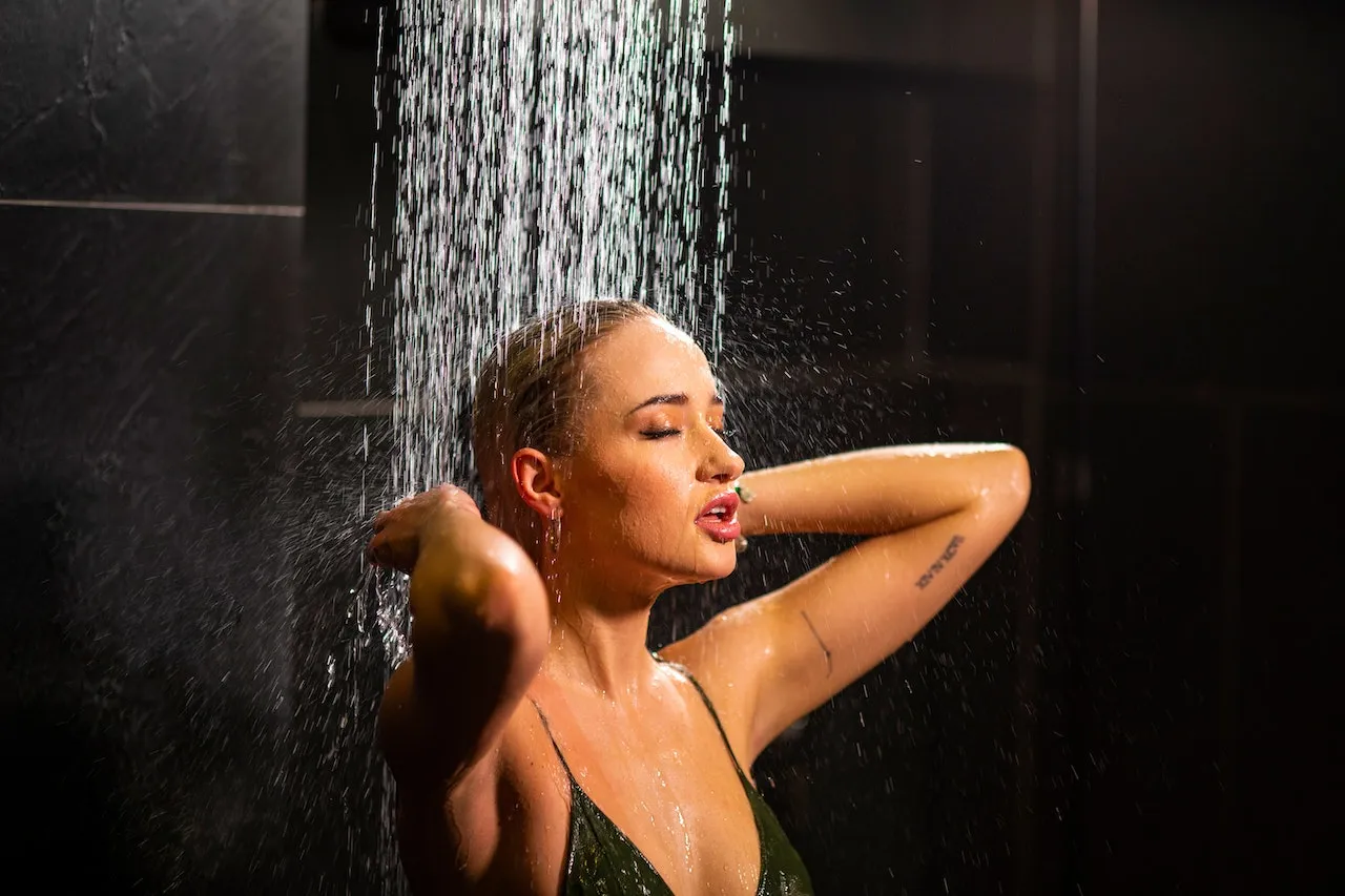 Contrast shower: Health benefits, rules, and techniques